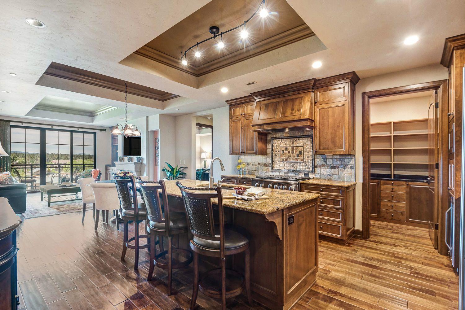 Plaza Condominiums - Residential