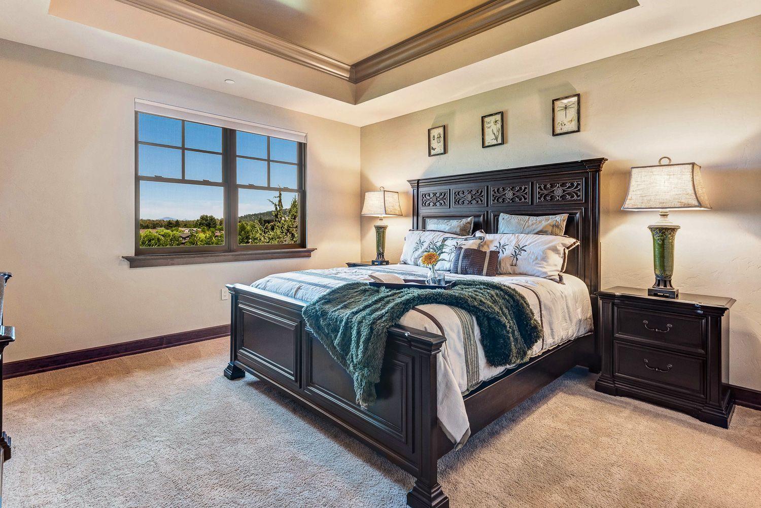 Plaza Condominiums - Residential