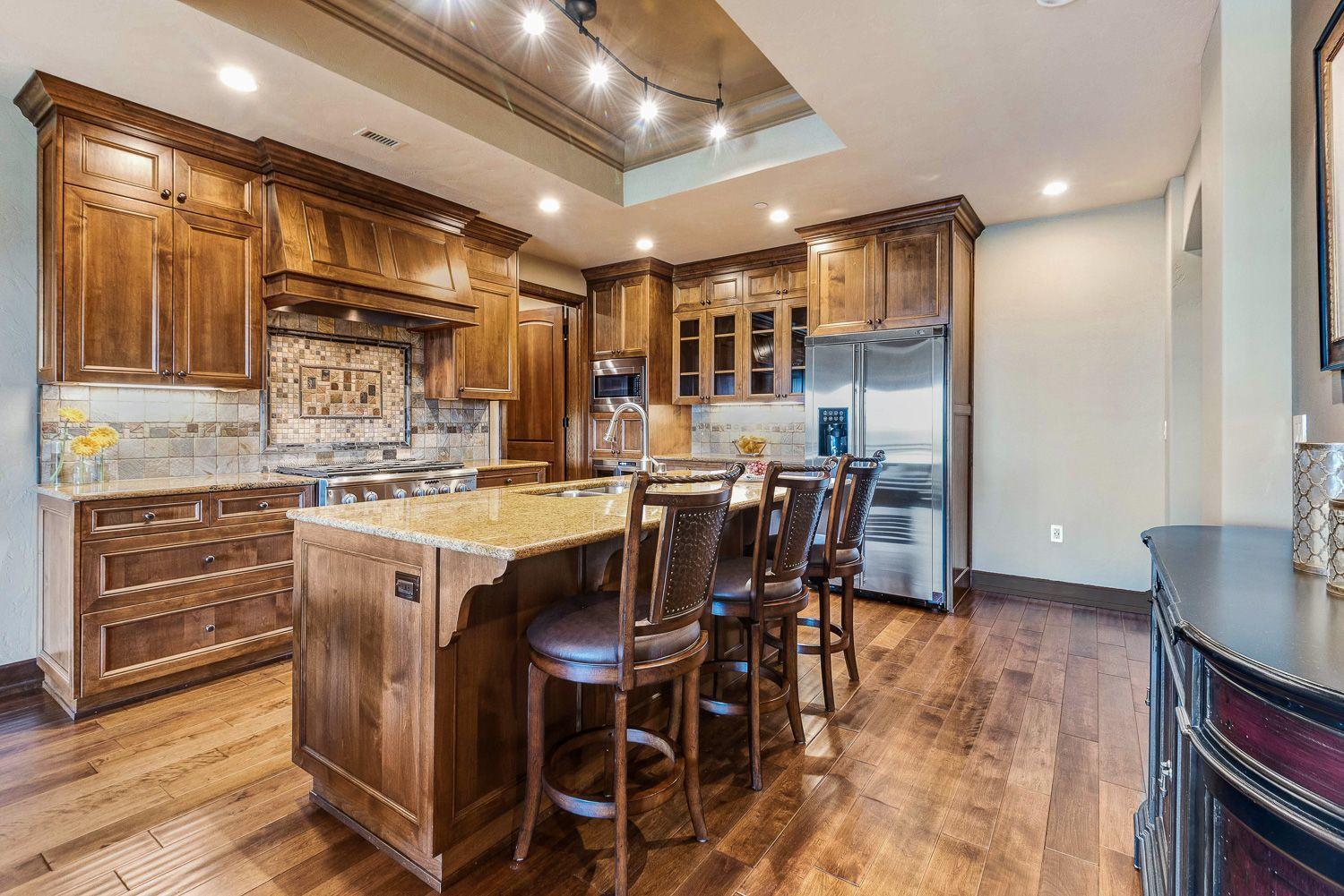 Plaza Condominiums - Residential