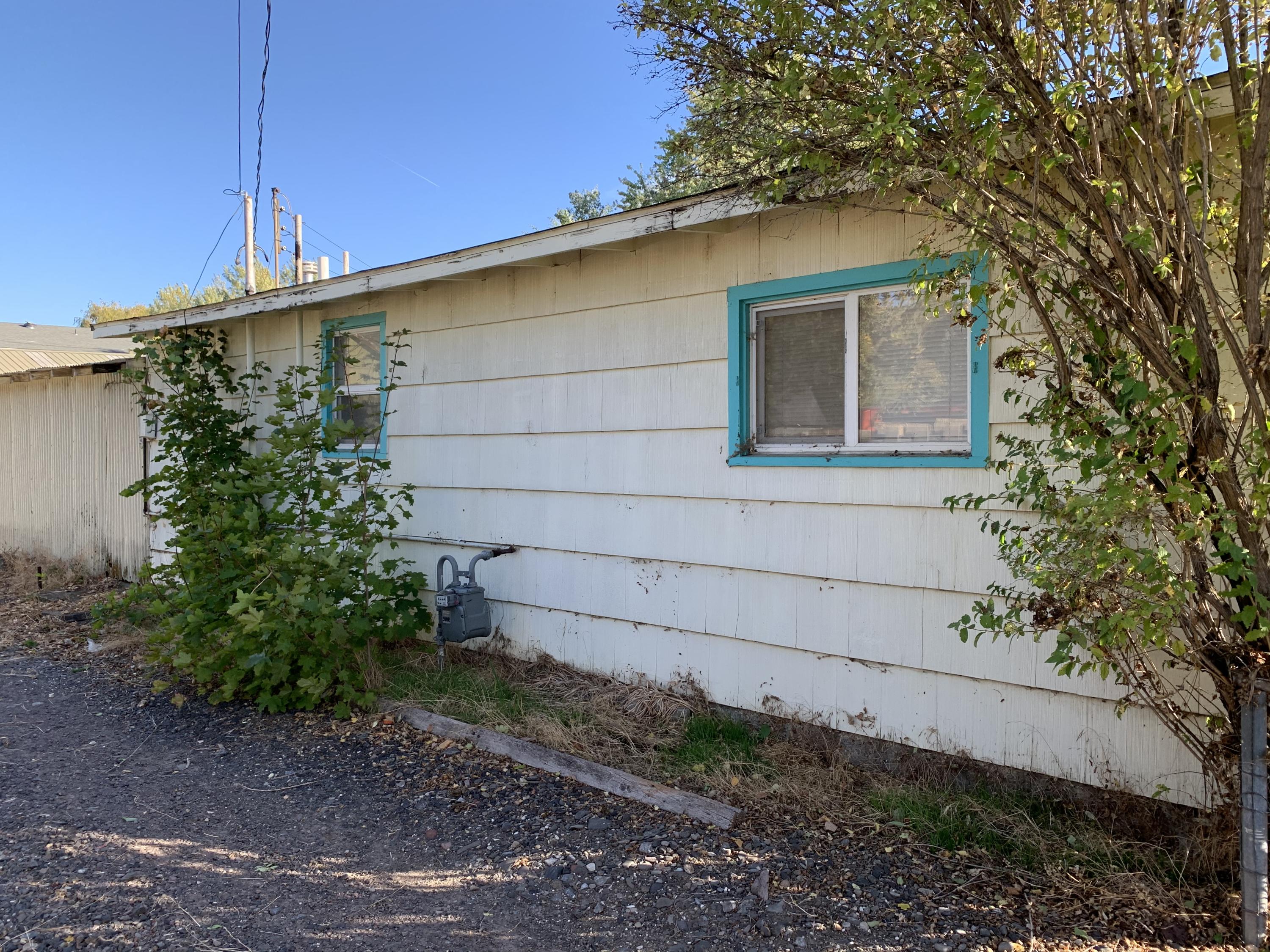 Oregon + Western - Residential