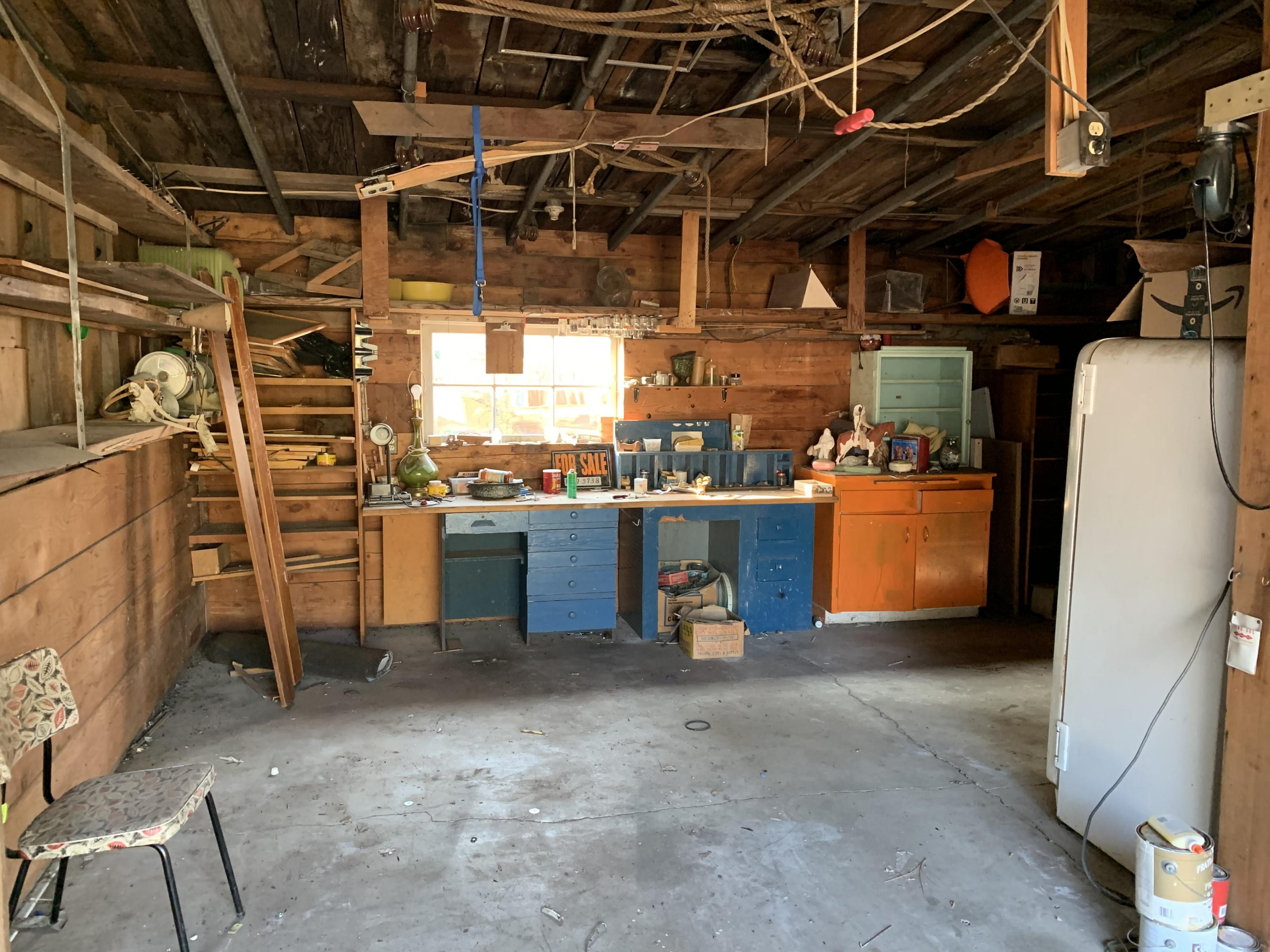 Oregon + Western - Residential