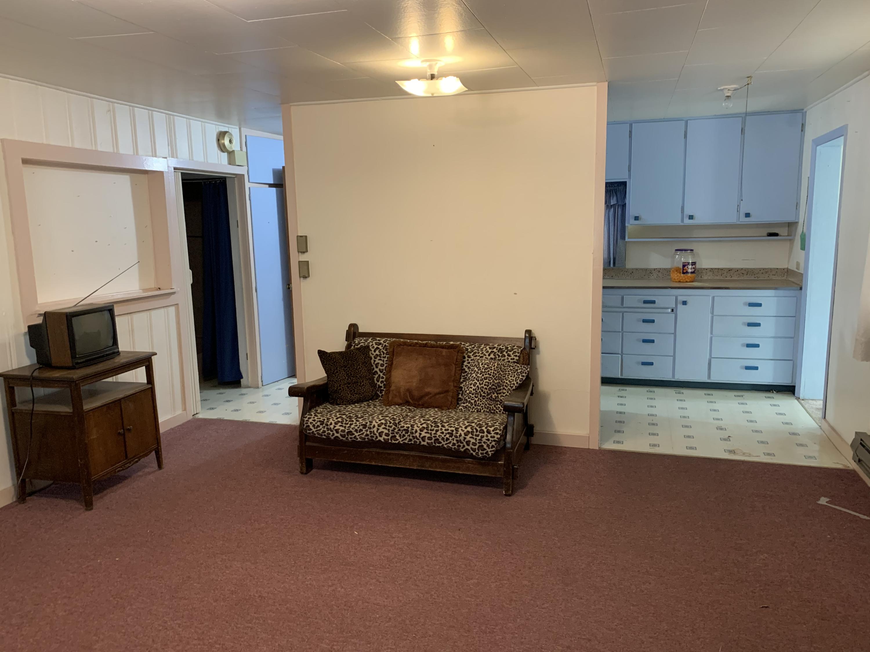 Oregon + Western - Residential