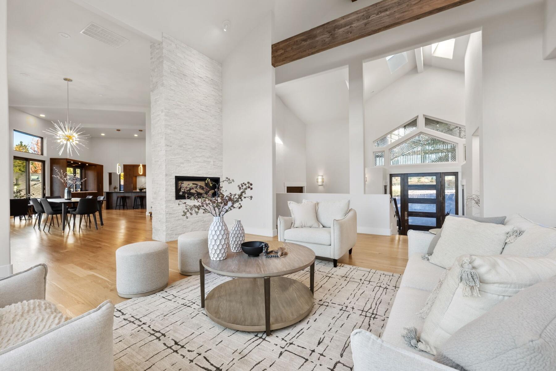 Awbrey Butte - Residential