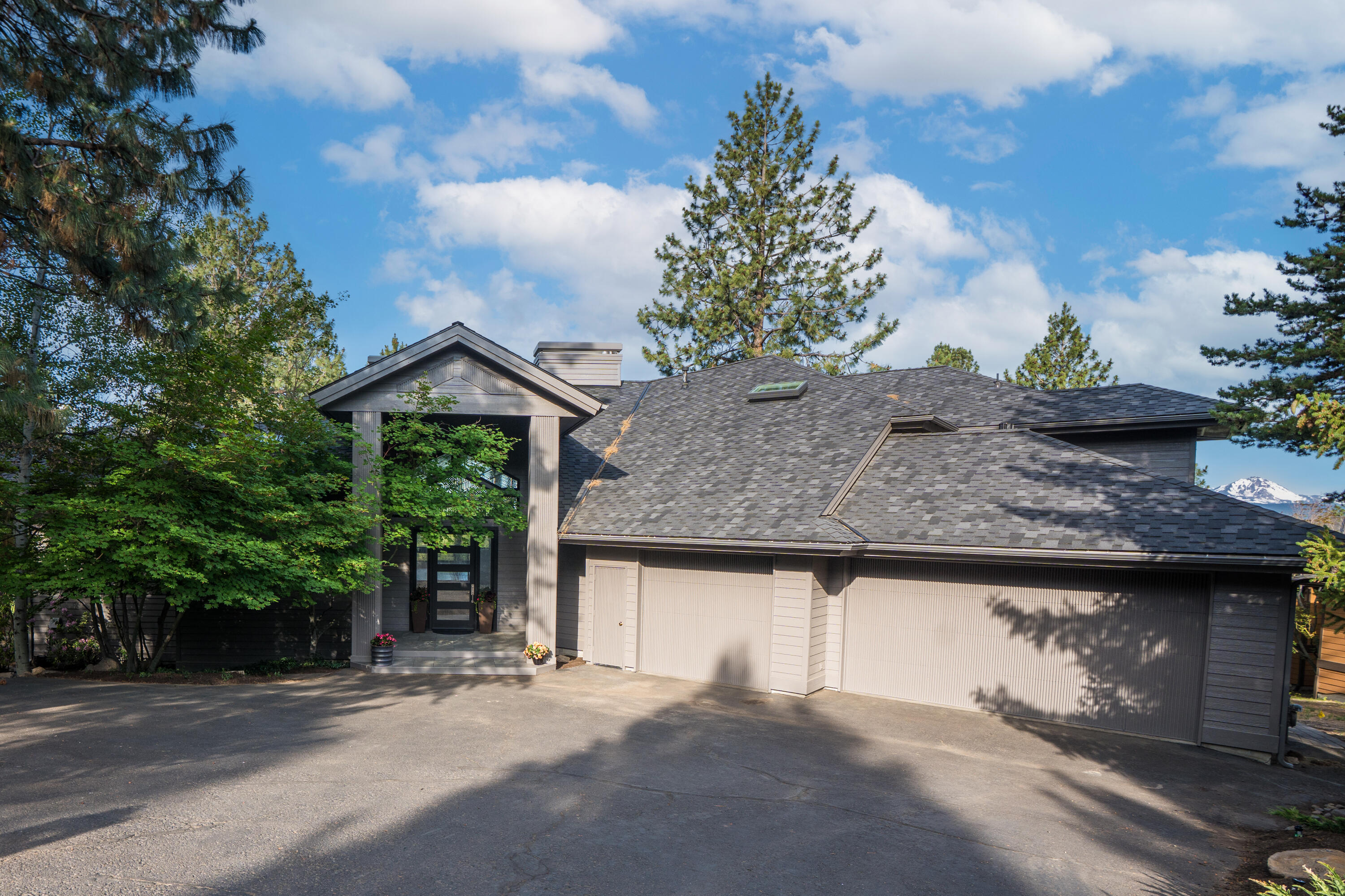 2803 NW Starview Drive