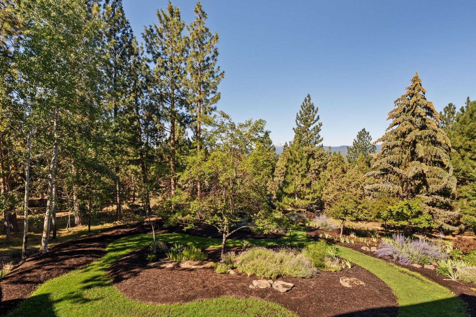 Awbrey Butte - Residential