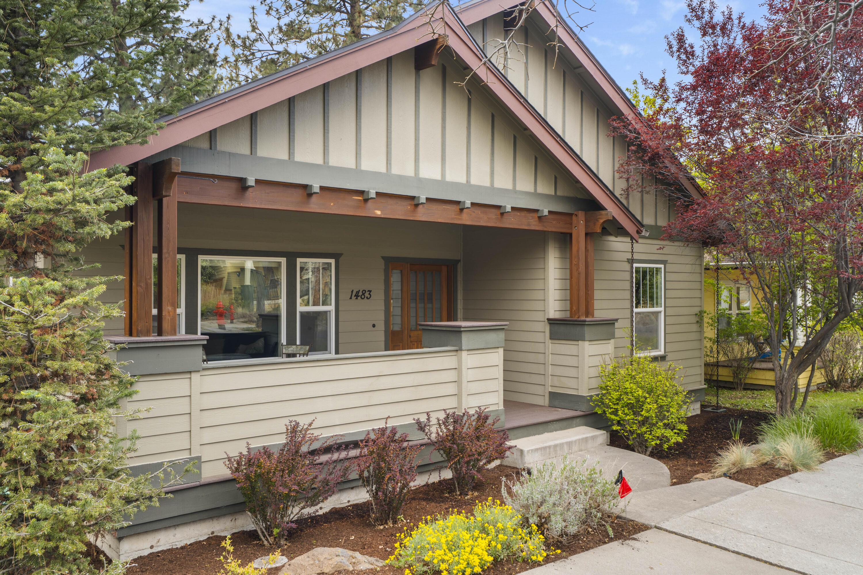 1483 NW John Fremont Street