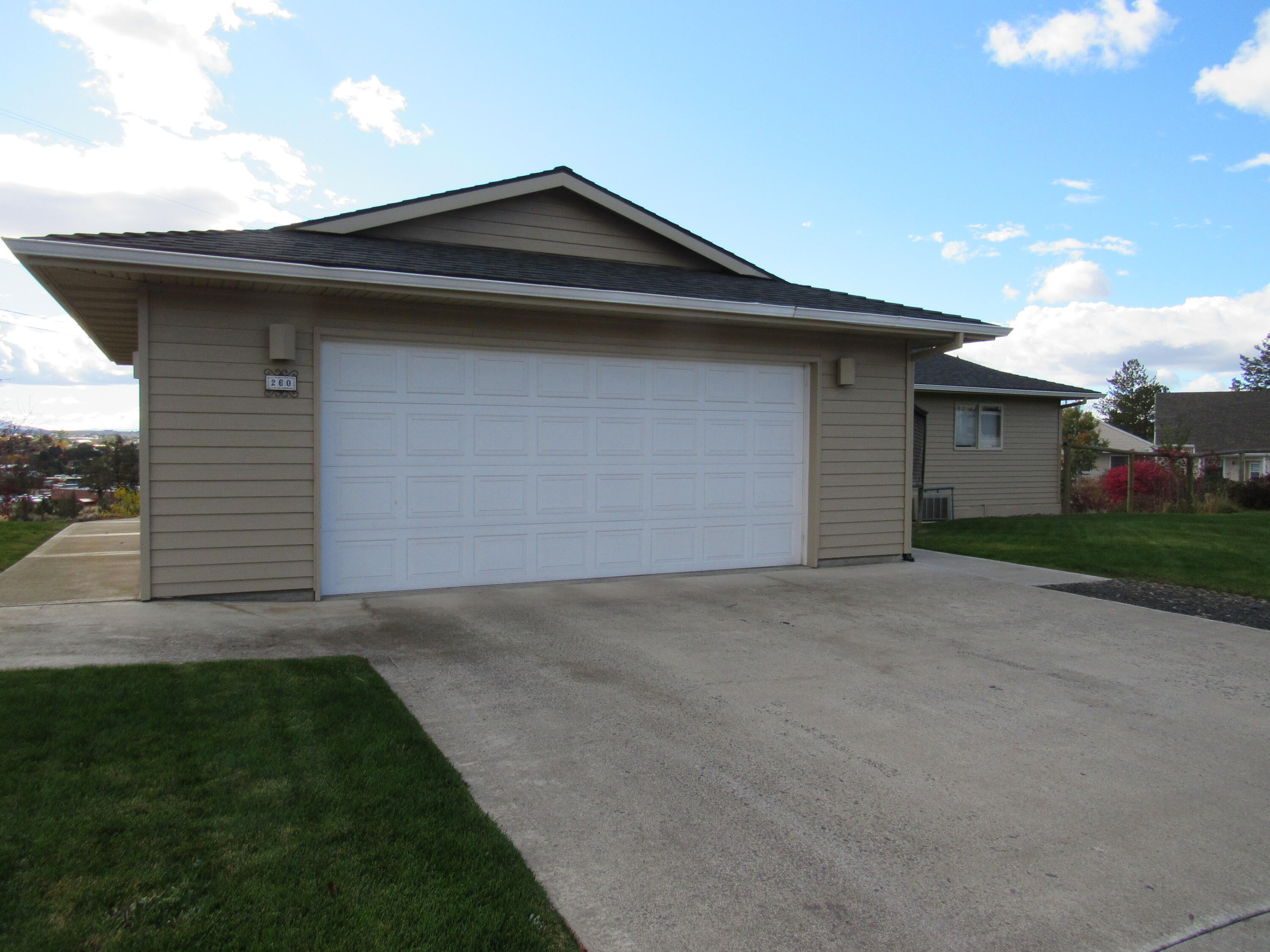 Sage Hill - Residential