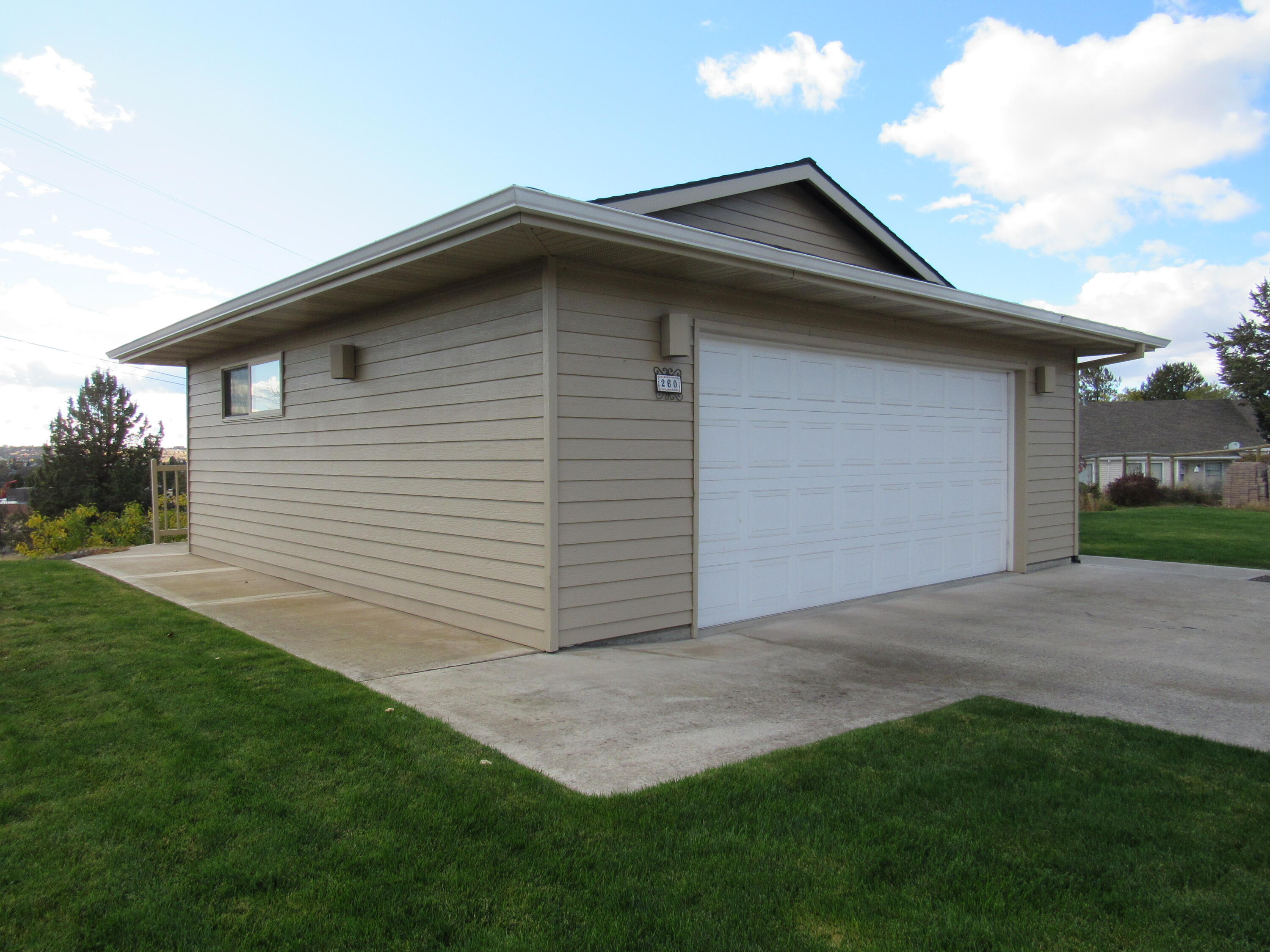 Sage Hill - Residential