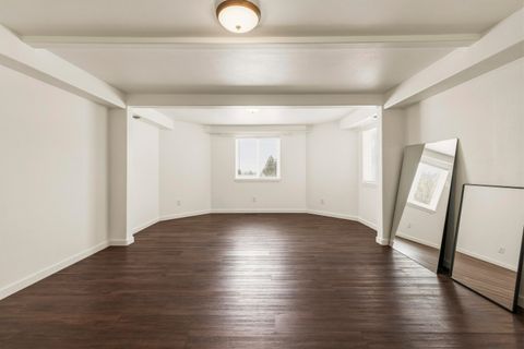 Tiny photo for 1710 Alisa Lane, Klamath Falls, OR 97601 (MLS # 220215724)