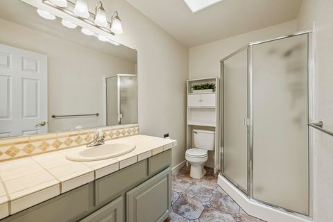 Tiny photo for 1710 Alisa Lane, Klamath Falls, OR 97601 (MLS # 220215724)