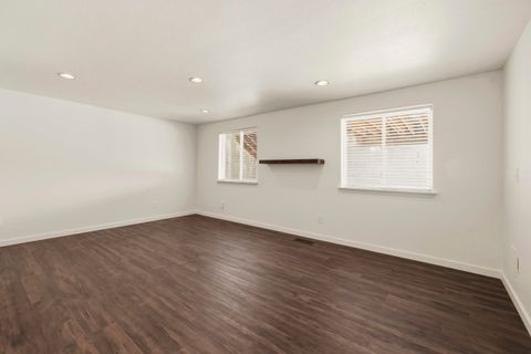 Tiny photo for 1710 Alisa Lane, Klamath Falls, OR 97601 (MLS # 220215724)