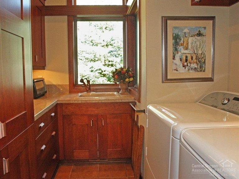 Broken Top - Residential