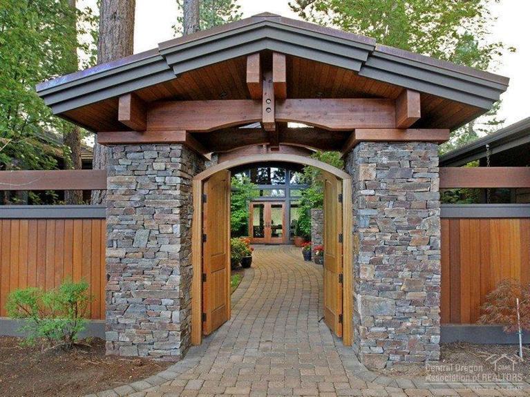 Broken Top - Residential