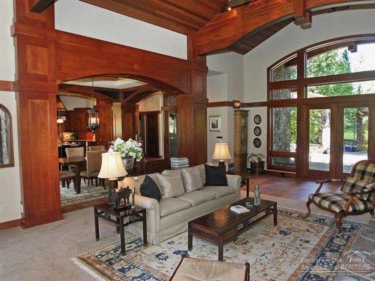 Broken Top - Residential