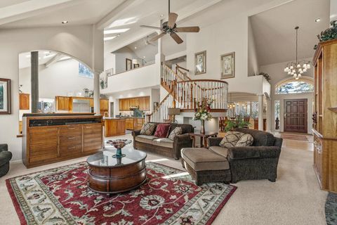 Tiny photo for 11629 Merganser Road, Klamath Falls, OR 97601 (MLS # 220213503)