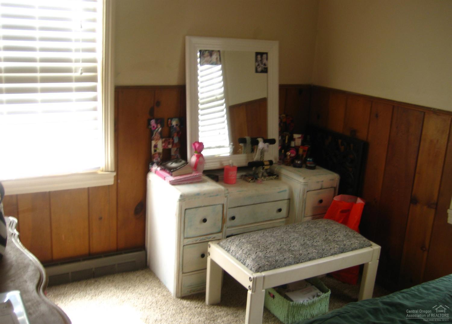 Townsite Of Redmond - Residential Income