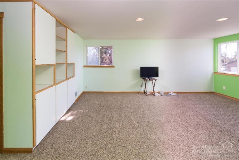 Lake Park Estate - Residential