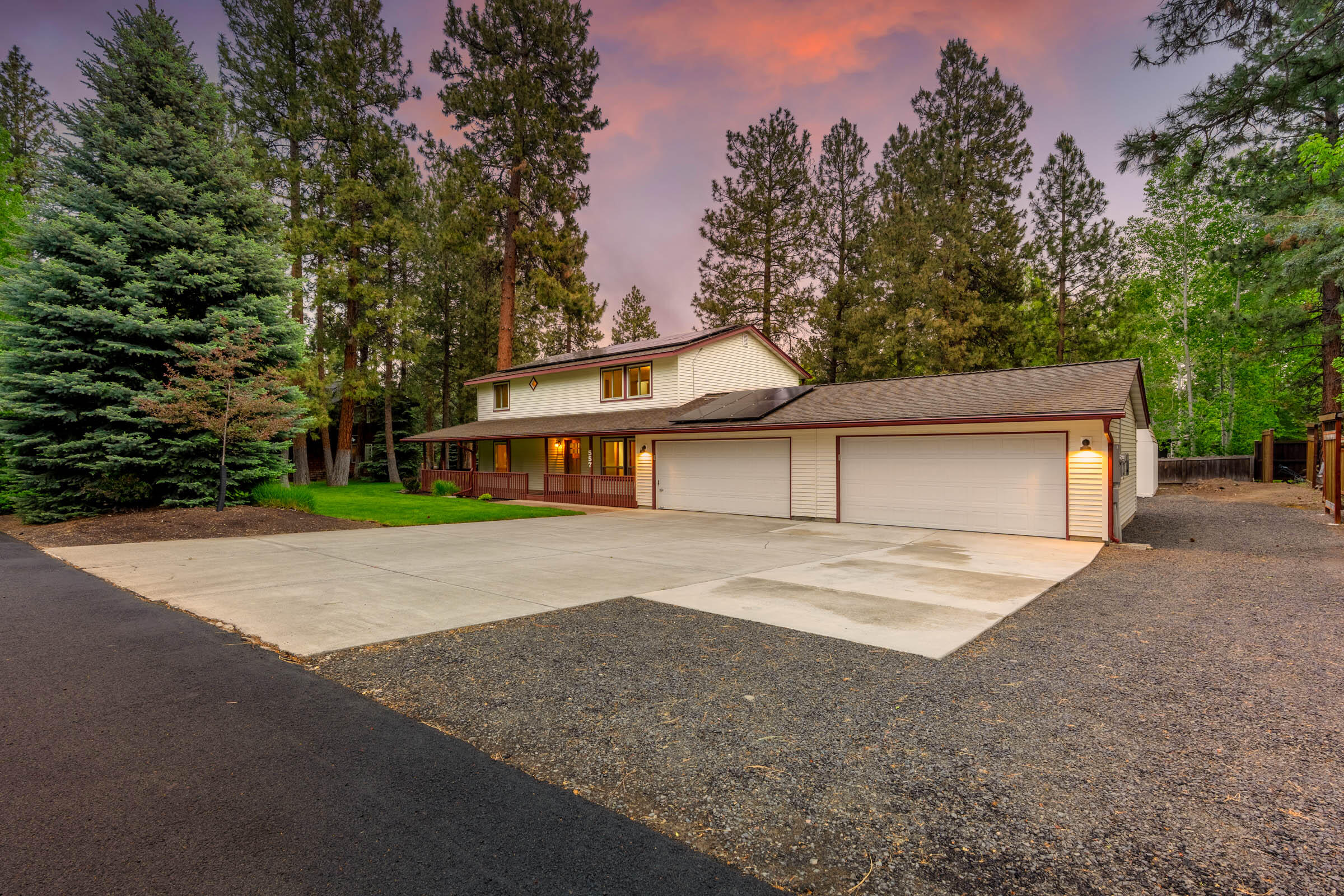 557 E Tyee Drive
