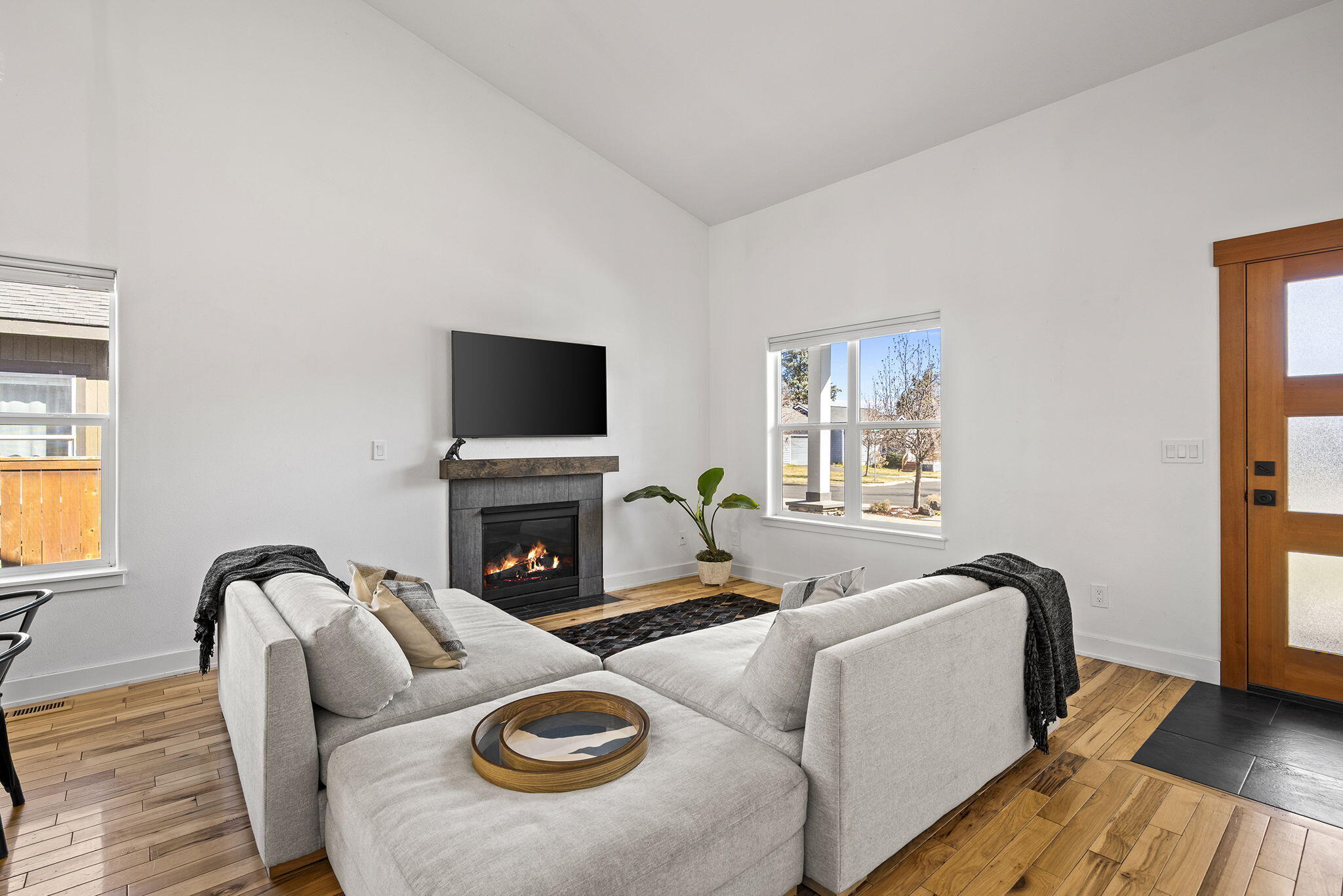 63713 Hunters Circle