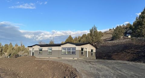 Tiny photo for 92699 Hidden Hills Lane, John Day, OR 97845 (MLS # 220215695)