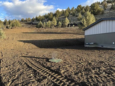 Tiny photo for 92699 Hidden Hills Lane, John Day, OR 97845 (MLS # 220215695)