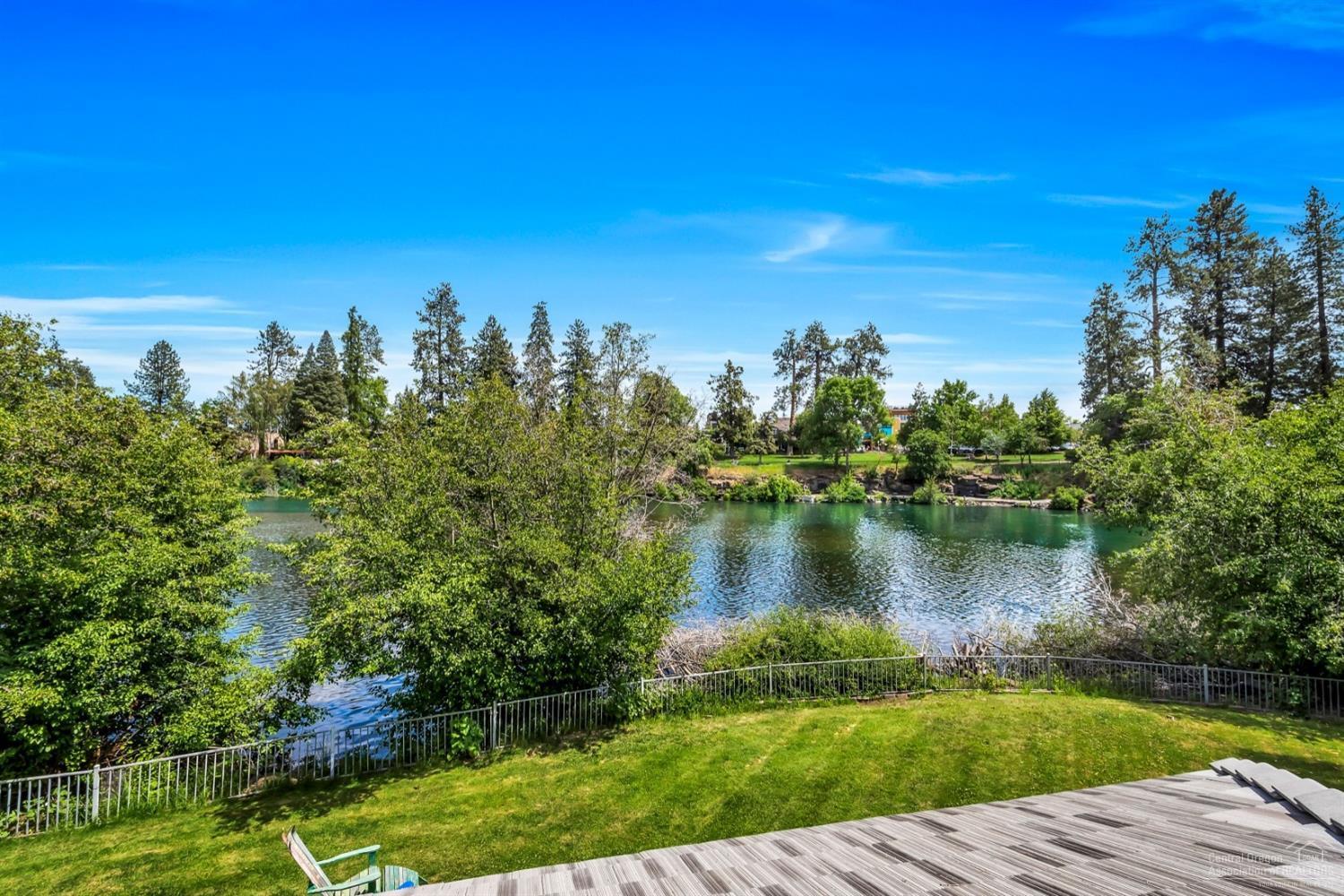 Pinelyn Park - Residential