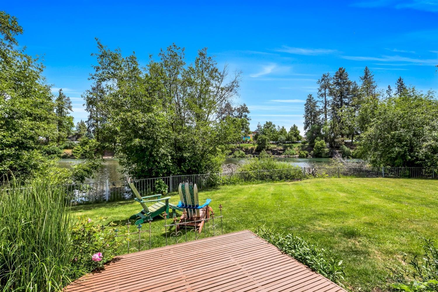 Pinelyn Park - Residential