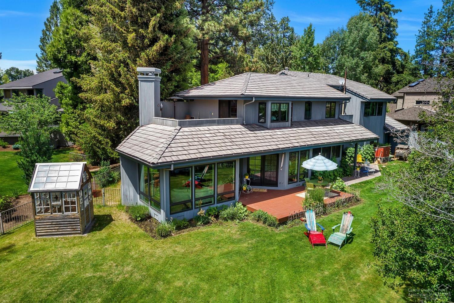 Pinelyn Park - Residential