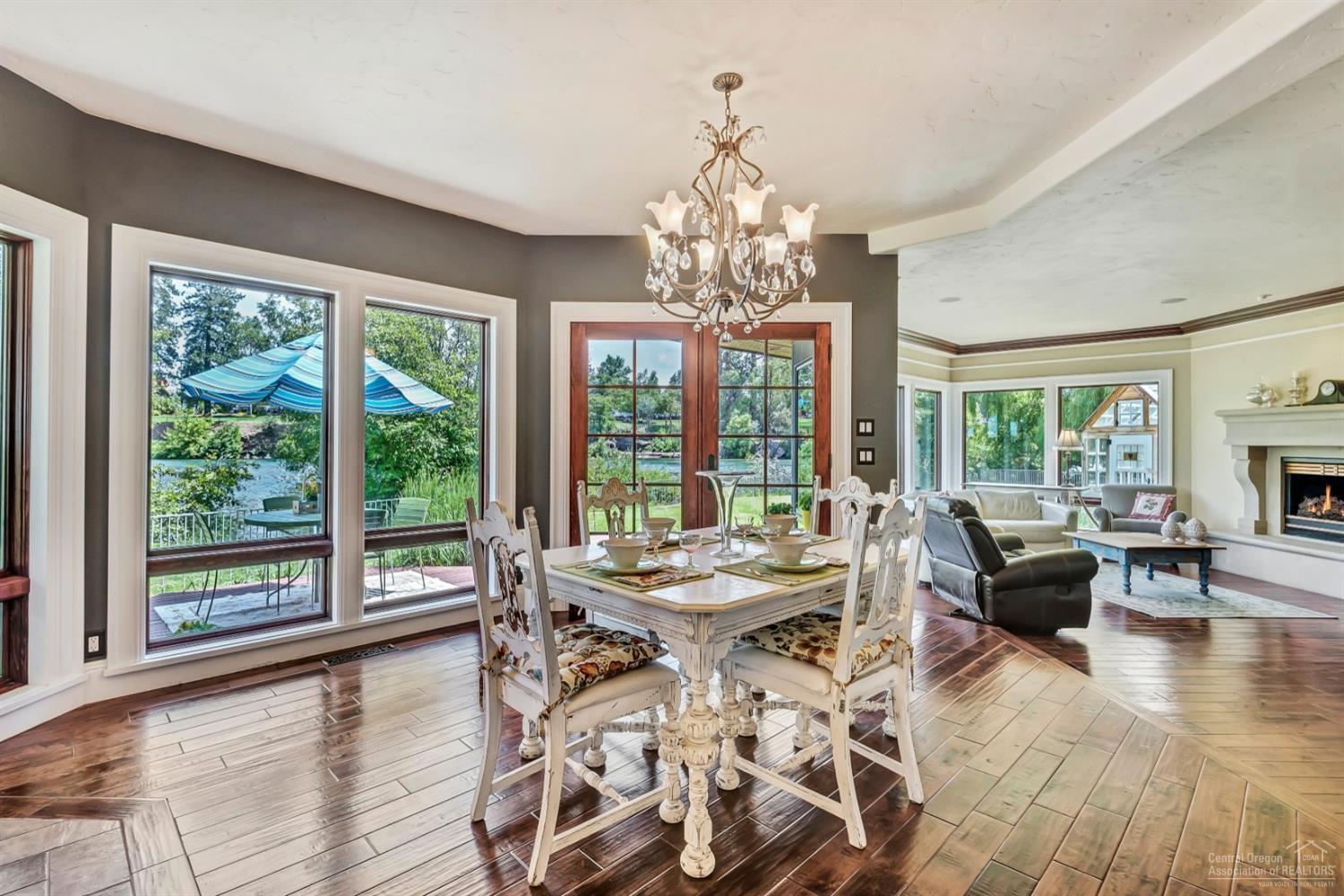 Pinelyn Park - Residential