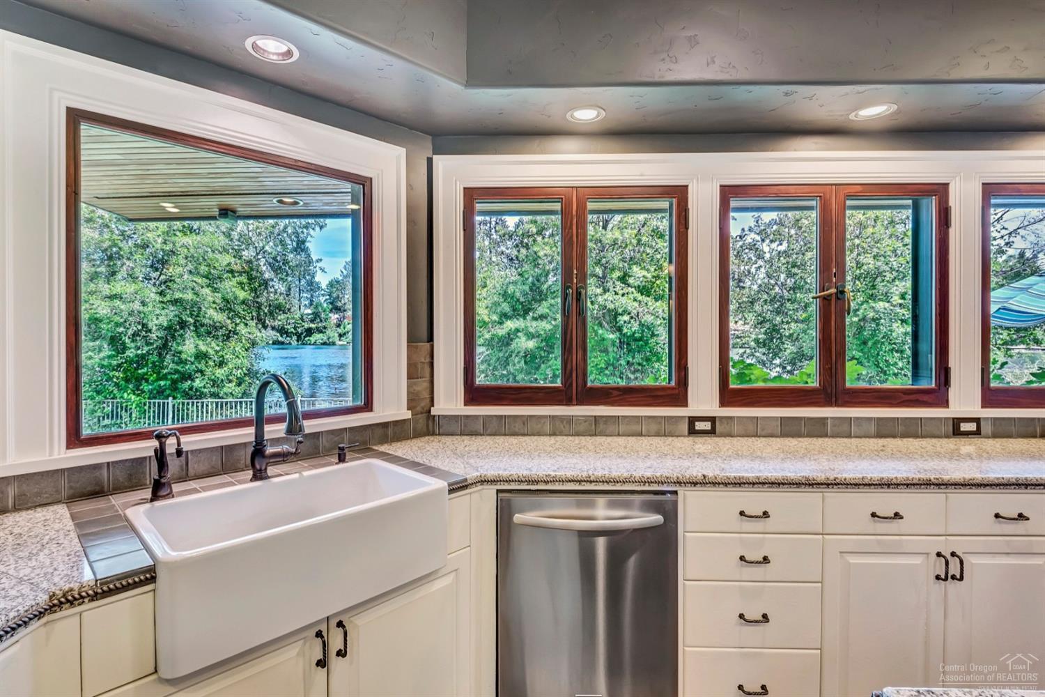 Pinelyn Park - Residential