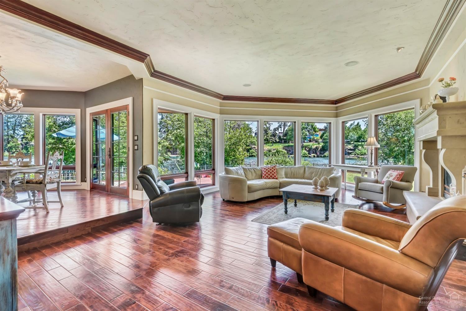 Pinelyn Park - Residential