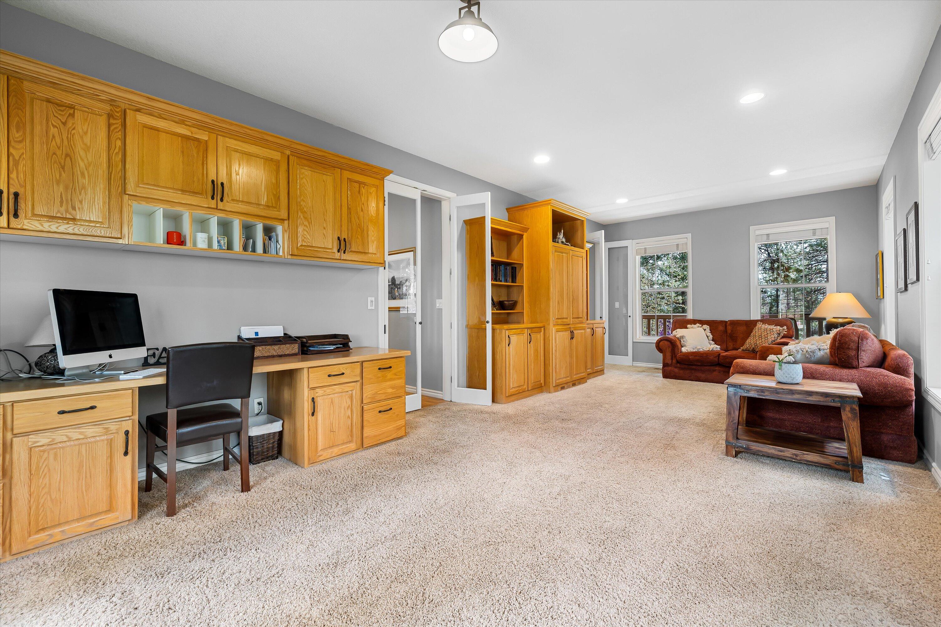 Awbrey Butte - Residential