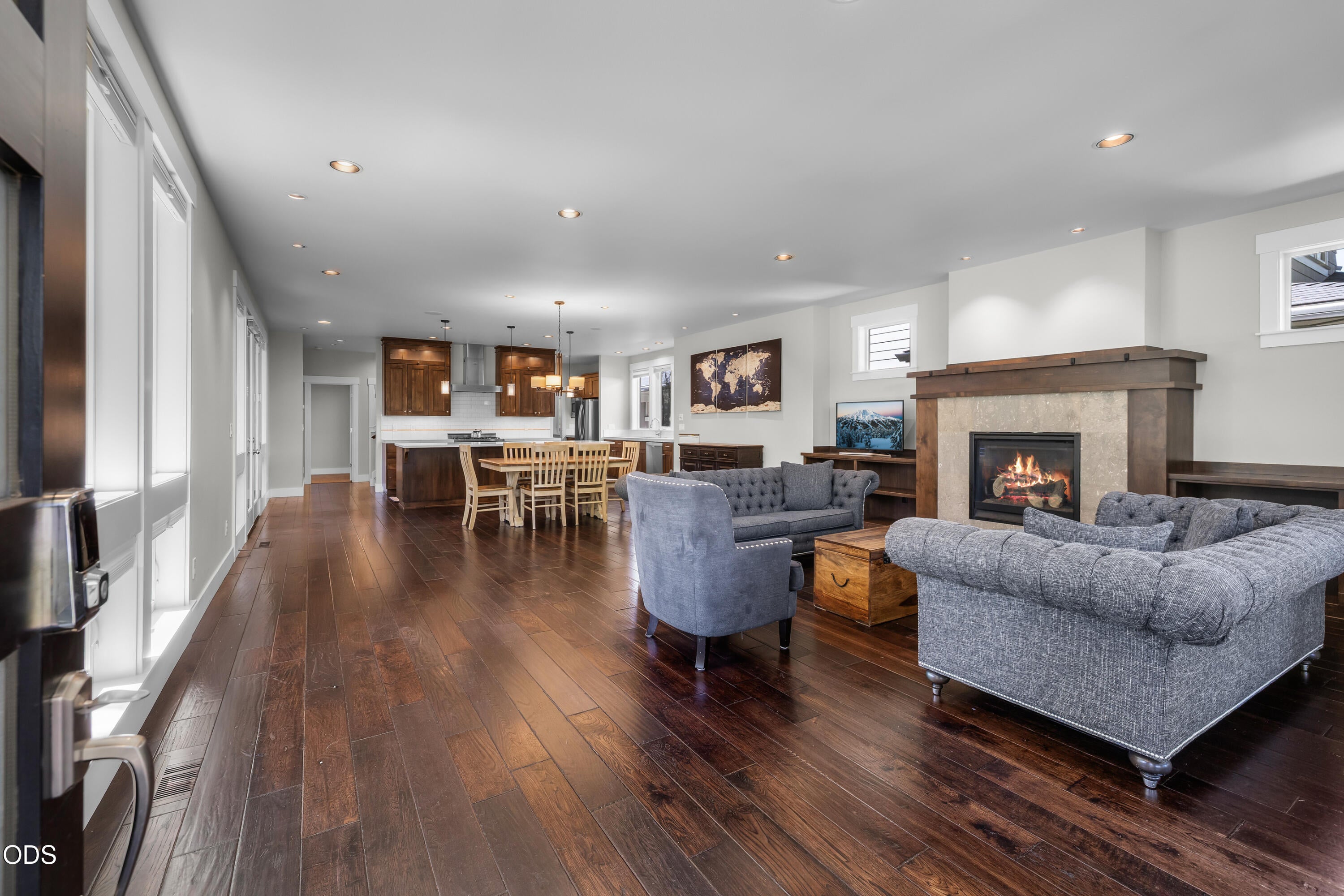 2325 NW Lolo Drive
