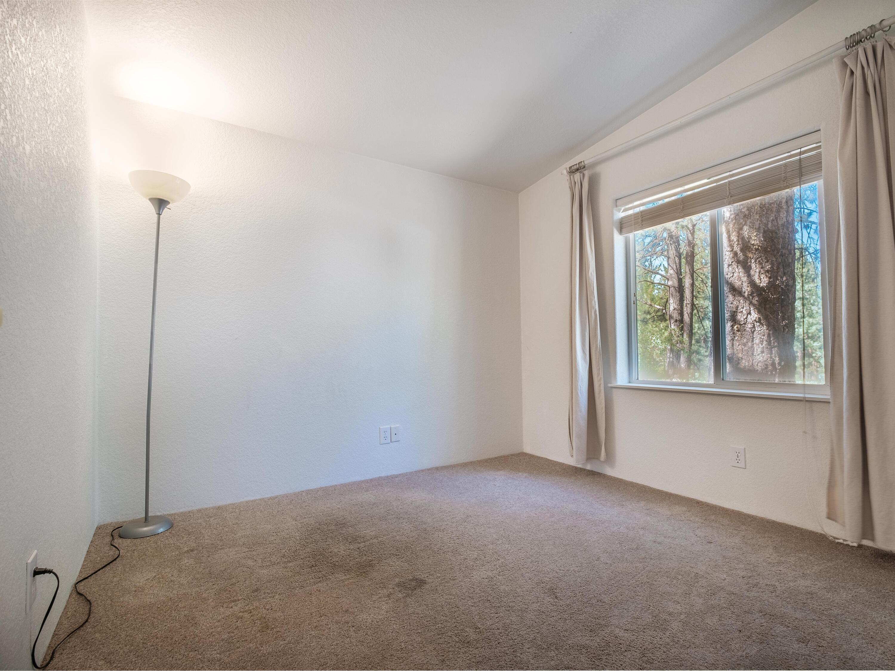 Deschutes RiverWoods - Residential