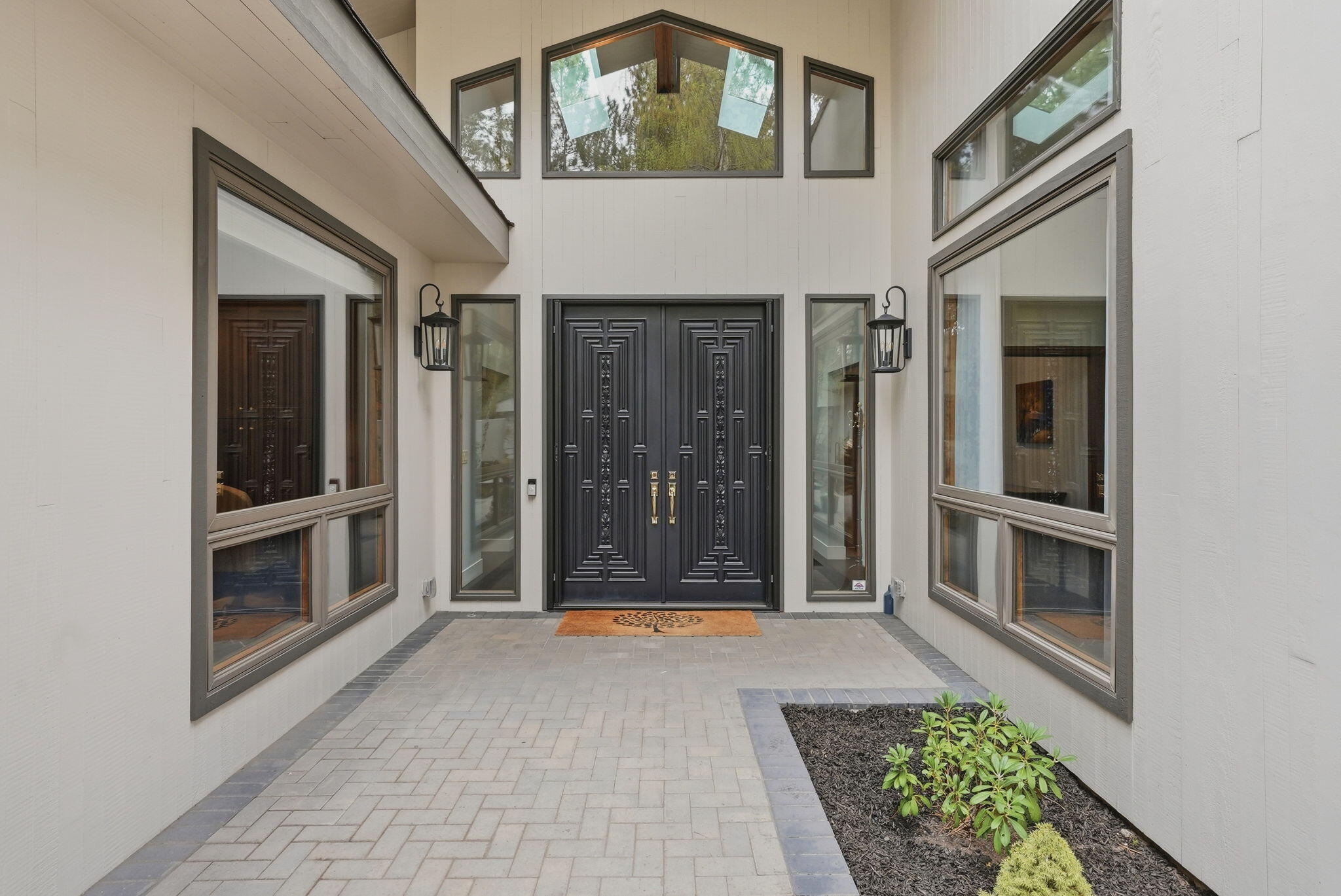 20344 Donkey Sled Road