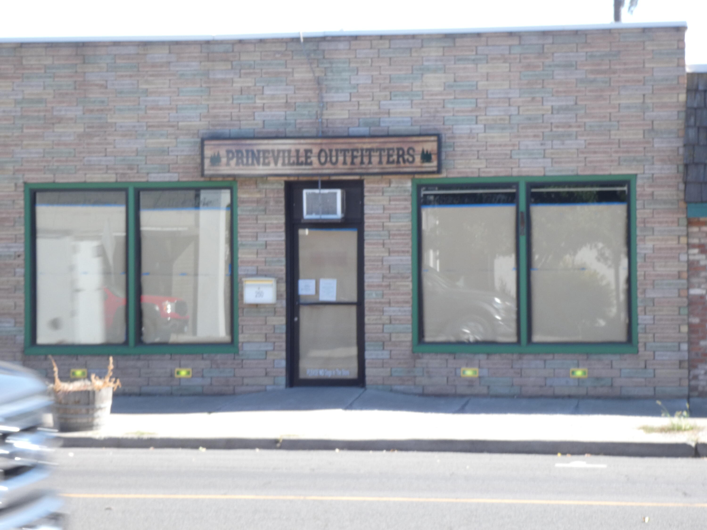 Prineville - Commercial Sale