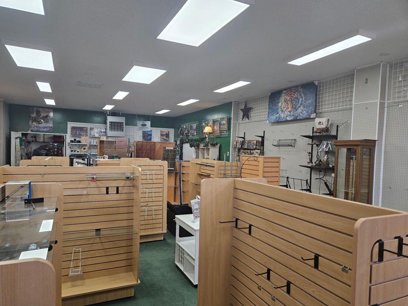 250 NE 3rd Street