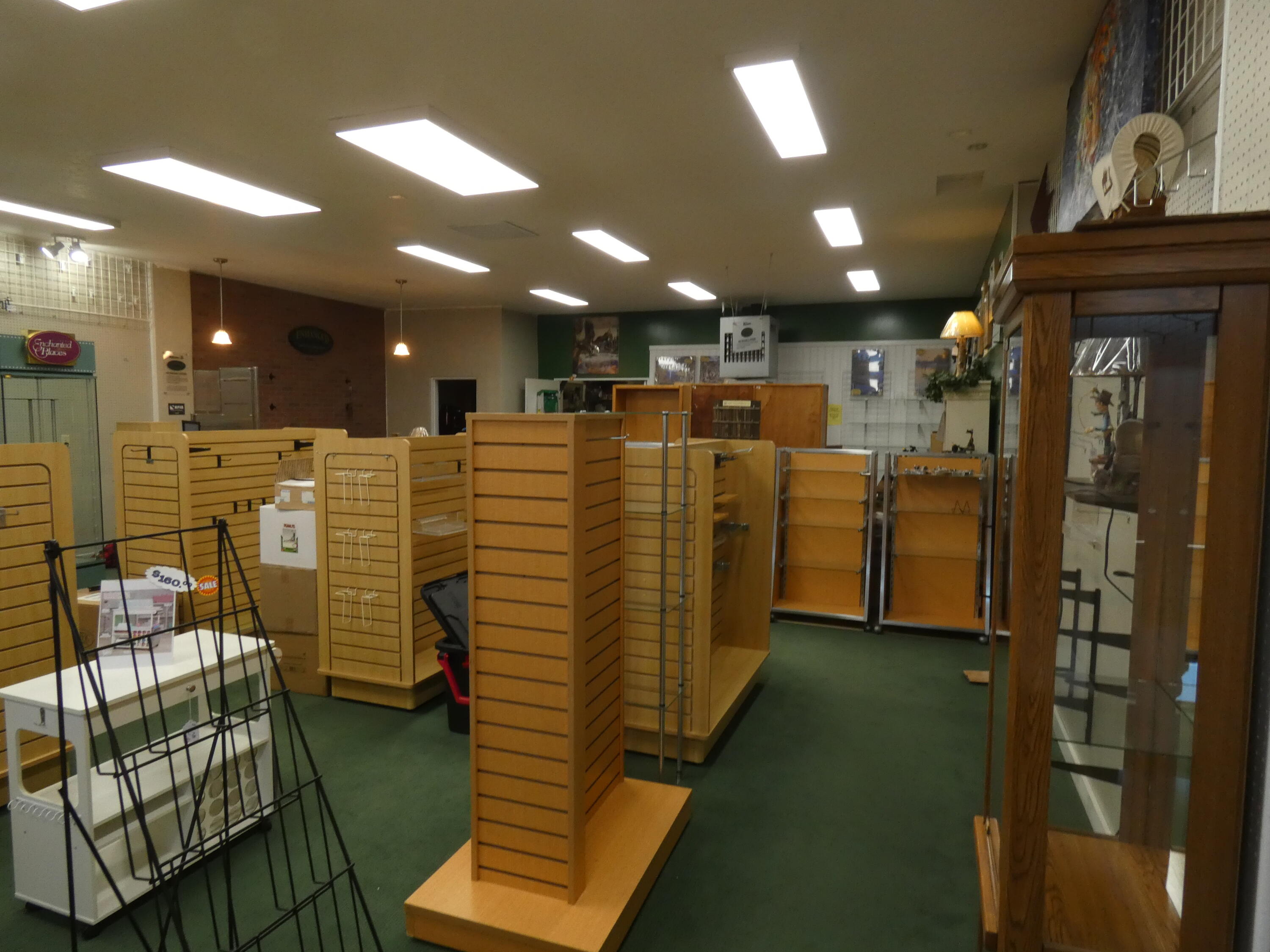 Prineville - Commercial Sale