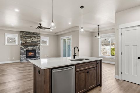 Tiny photo for 359 Kansas Drive, Medford, OR 97504 (MLS # 220217593)