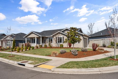 Tiny photo for 359 Kansas Drive, Medford, OR 97504 (MLS # 220217593)