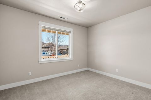 Tiny photo for 359 Kansas Drive, Medford, OR 97504 (MLS # 220217593)