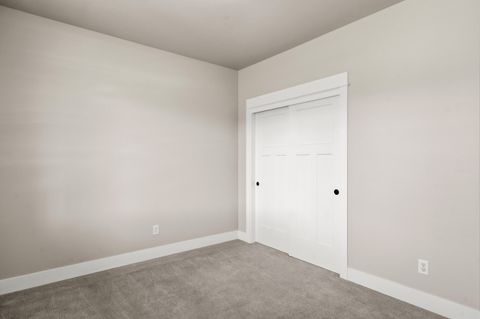 Tiny photo for 359 Kansas Drive, Medford, OR 97504 (MLS # 220217593)