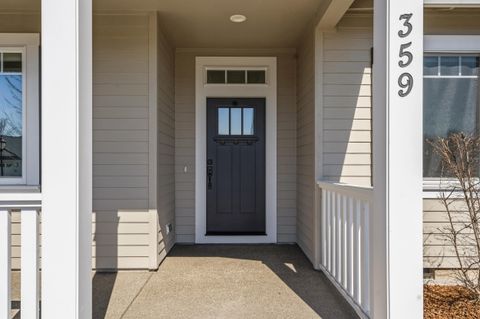 Tiny photo for 359 Kansas Drive, Medford, OR 97504 (MLS # 220217593)