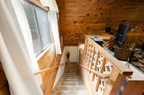 Tiny photo for 16034 Cascade Lane, La Pine, OR 97739 (MLS # 220207987)