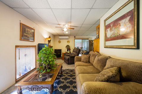 Tiny photo for 16034 Cascade Lane, La Pine, OR 97739 (MLS # 220207987)