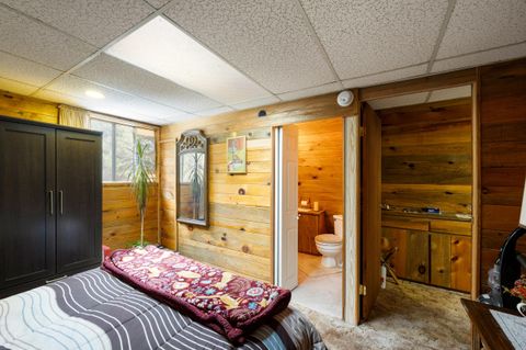 Tiny photo for 16034 Cascade Lane, La Pine, OR 97739 (MLS # 220207987)