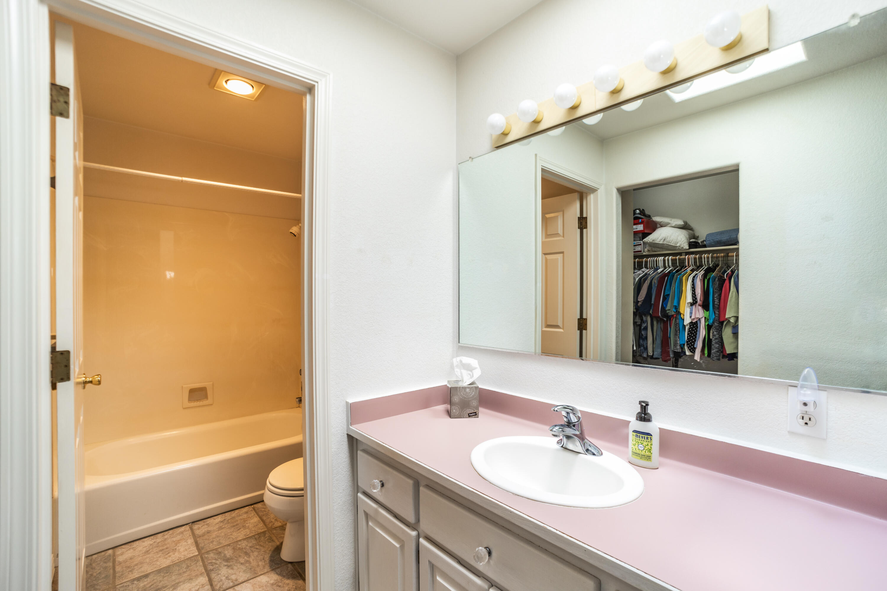 Sunset Knoll Subdivision - Residential