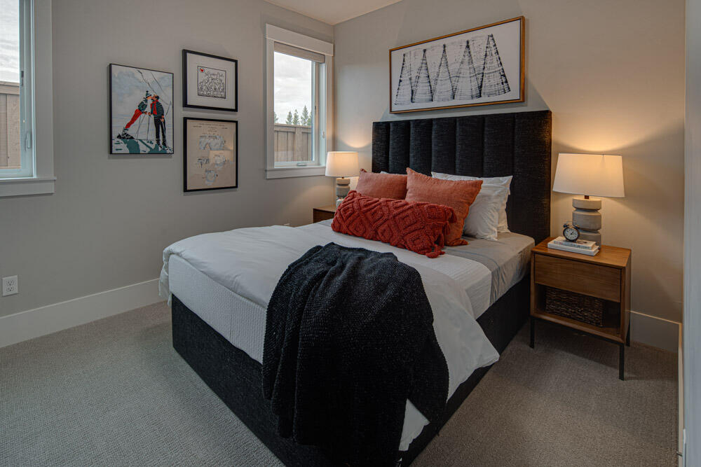 Skyline West - Residential