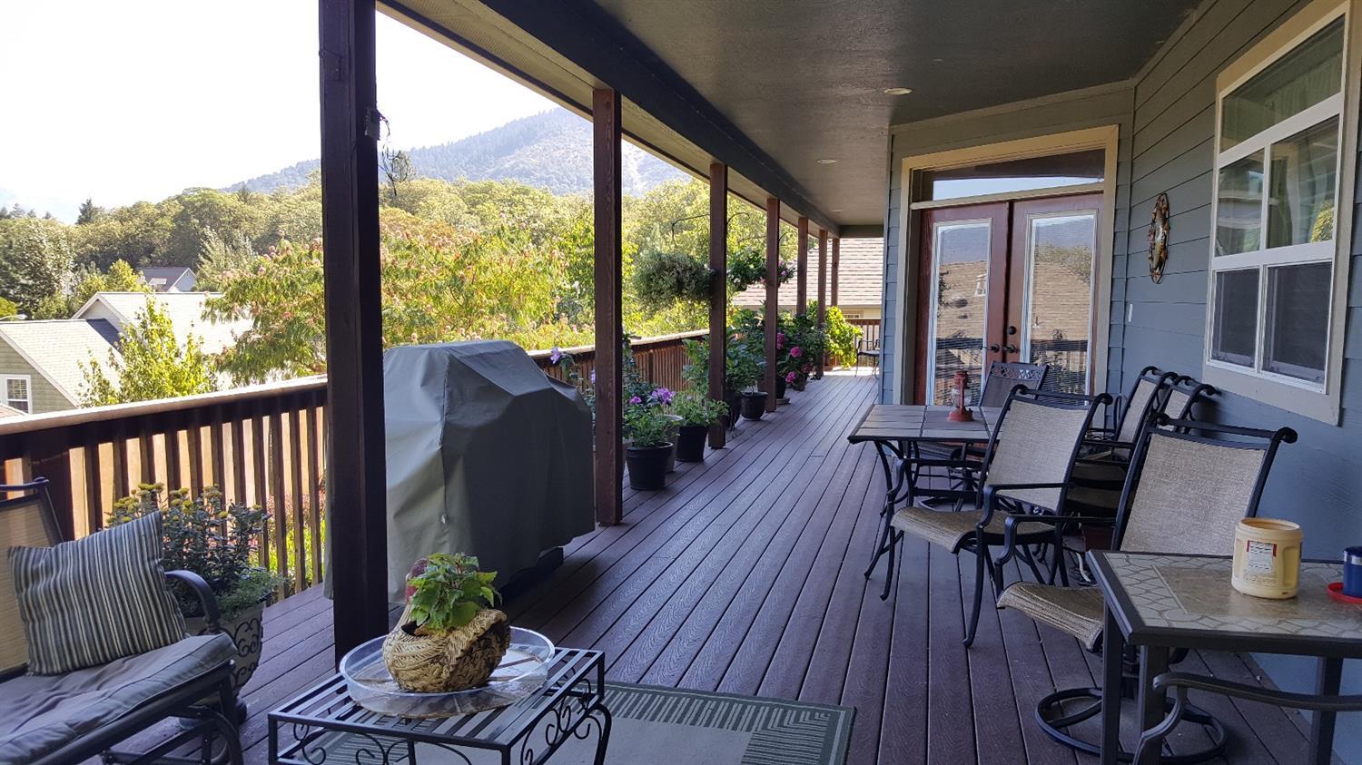 Meadow Wood - Residential