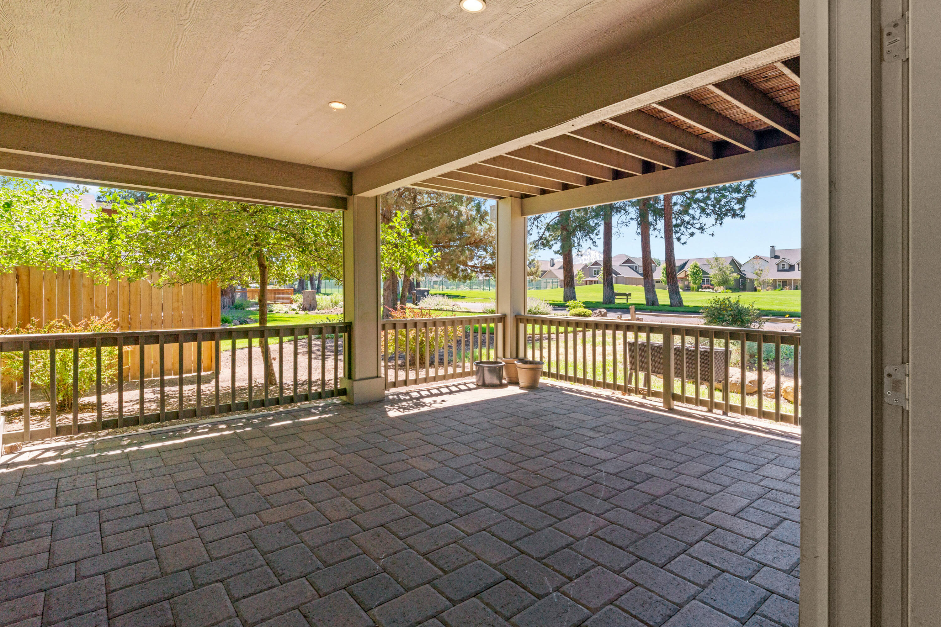 Loe Bros - Residential